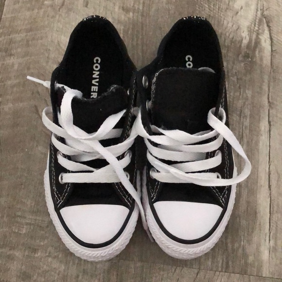 girls size 12 converse